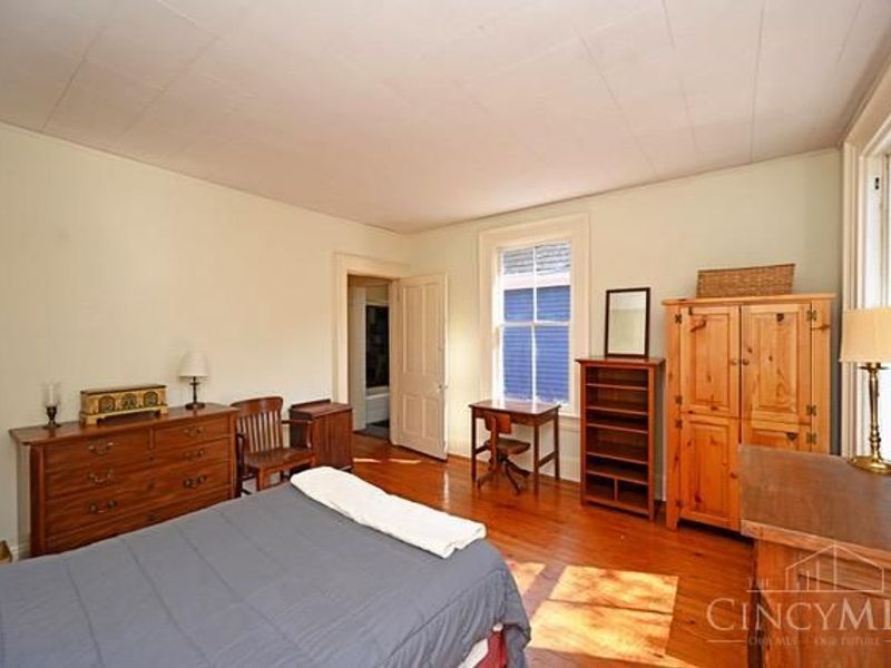 4236 Brookside Avenue, Cincinnati, OH 45223 Photo 30