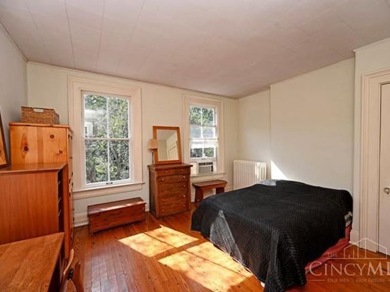 4236 Brookside Avenue, Cincinnati, OH 45223 Photo 32