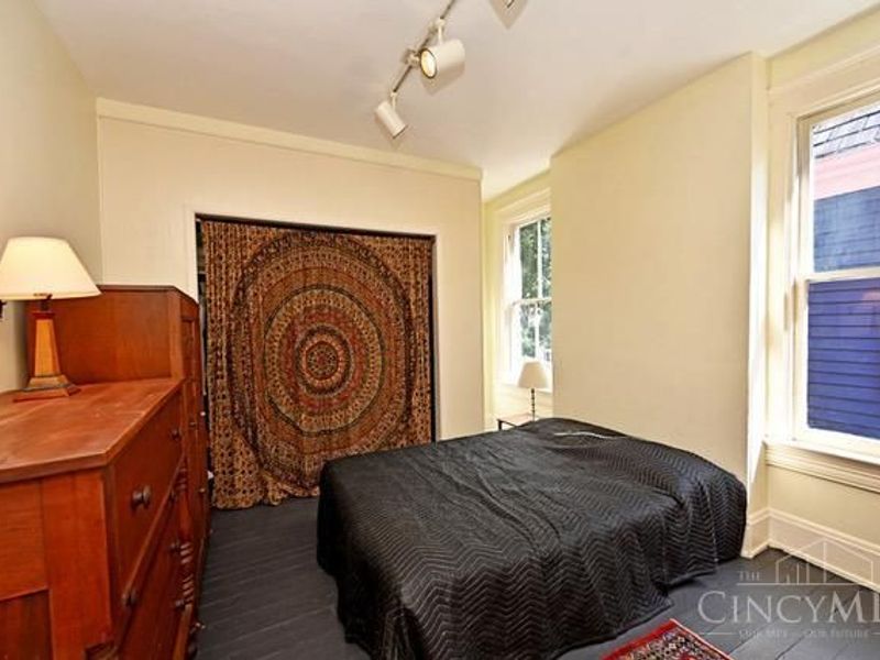 4236 Brookside Avenue, Cincinnati, OH 45223 Photo 35
