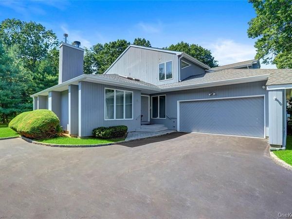 12 Wood Path Drive, Northport, NY 11768