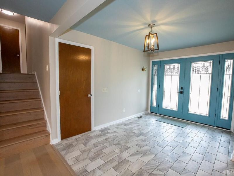 8661 Hide A Way Lane, Washington Township, OH 45458 Photo 11