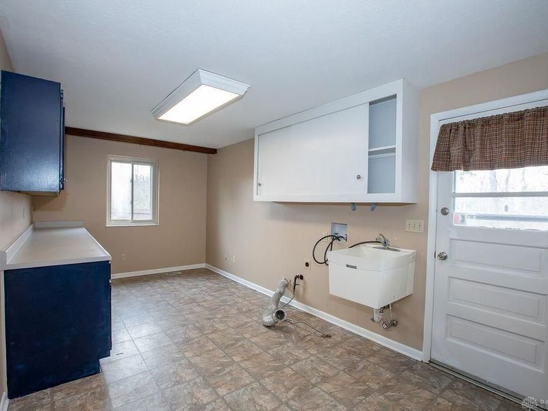 8661 Hide A Way Lane, Washington Township, OH 45458 Photo 27