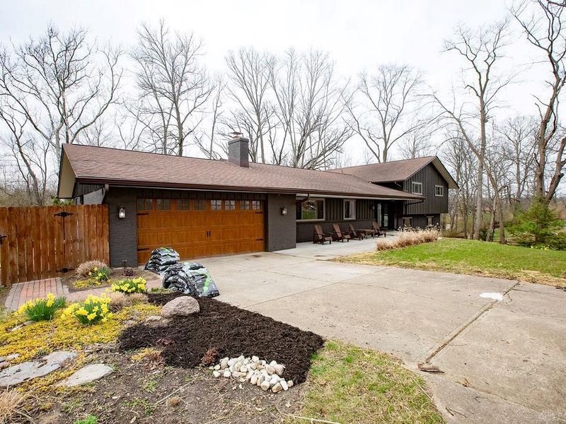 8661 Hide A Way Lane, Washington Township, OH 45458 Photo 4