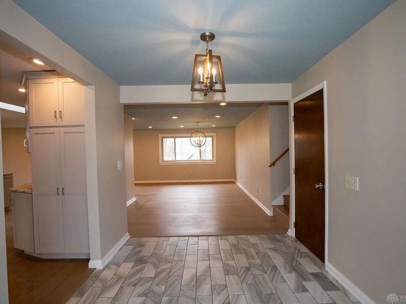 8661 Hide A Way Lane, Washington Township, OH 45458 Photo 8