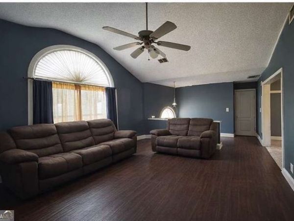 211 White Pine Lane, Temple, GA 30179