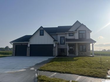 2207 N 22nd Circle, Ashland, NE 68003