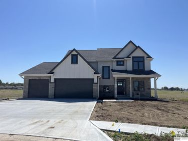 2207 N 22nd Circle, Ashland, NE 68003