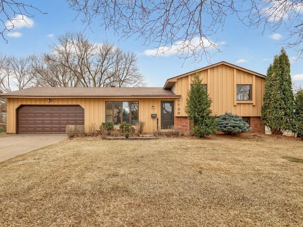 7720 Irish Avenue S, Cottage Grove, MN 55016