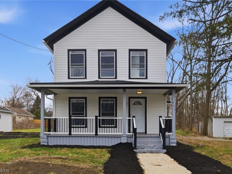 950 Park Avenue, Amherst, OH 44001 Photo 2