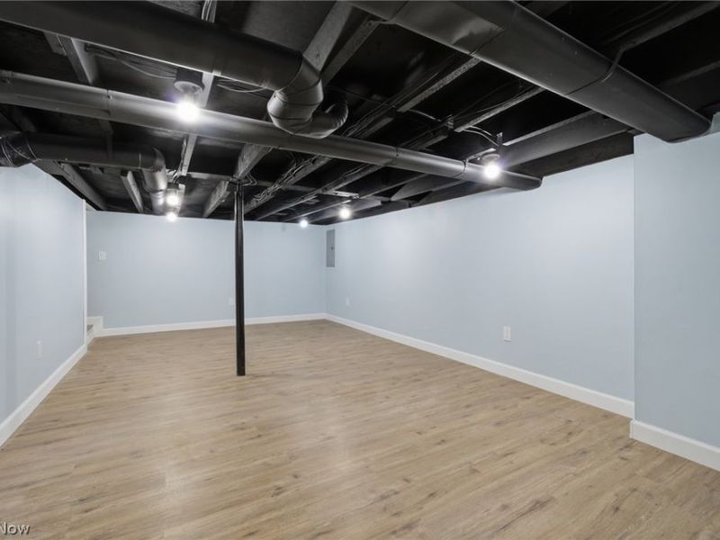 950 Park Avenue, Amherst, OH 44001 Photo 25