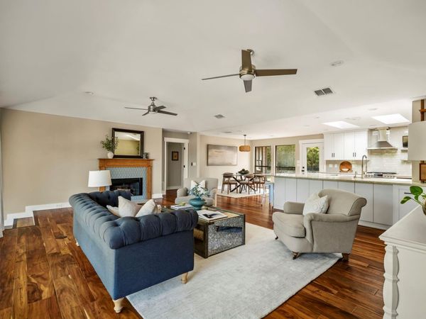 1701 Cresthaven DR, Austin, TX 78704