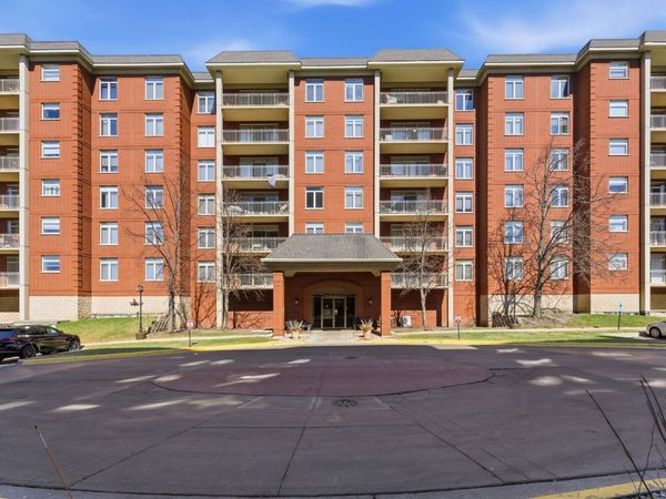 8400 CALLIE Avenue , Unit 408, Morton Grove, IL 60053