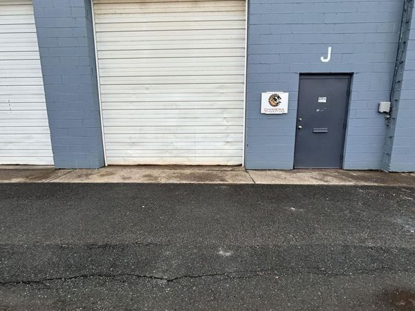 4J Vatrano Road, Albany, NY 12205