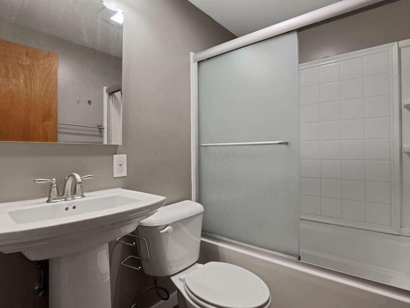 6767 Retton Road, Reynoldsburg, OH 43068 Photo 14