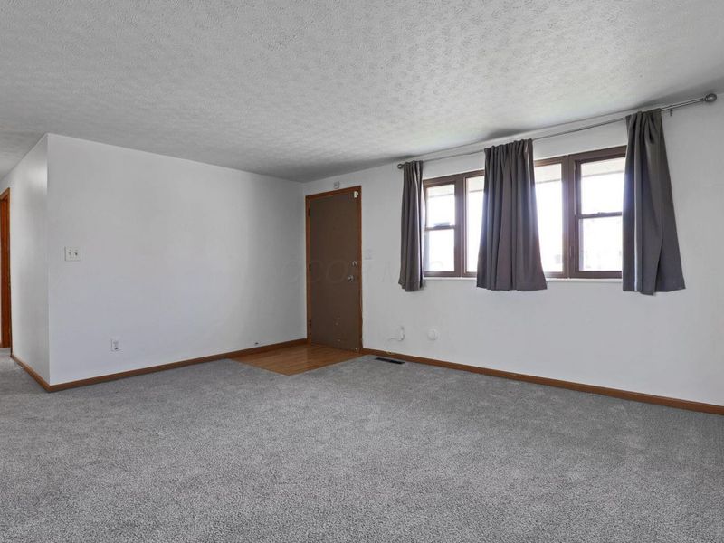 6767 Retton Road, Reynoldsburg, OH 43068 Photo 7