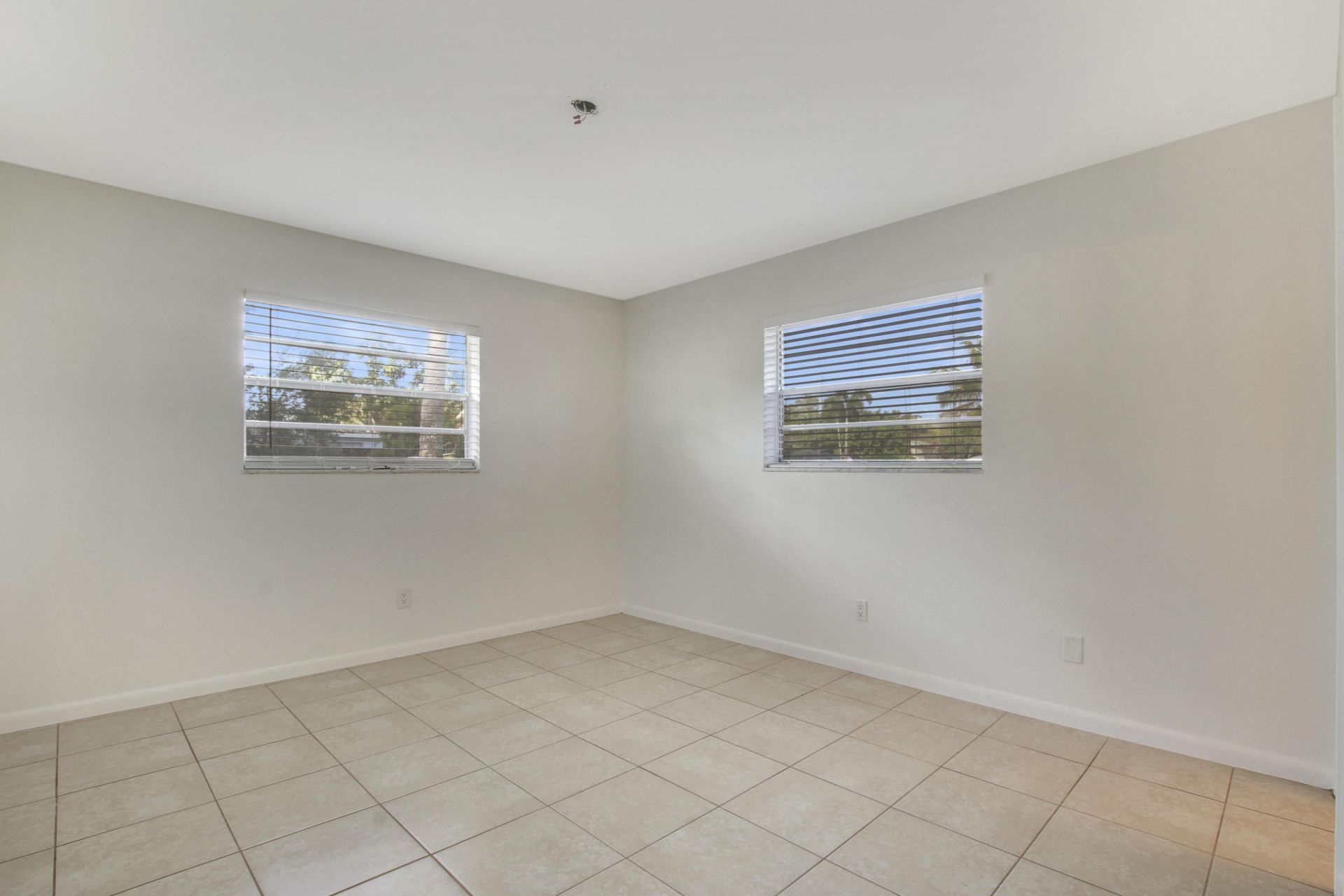 1919 Doffer Lane, Unit 1933, Juno Ridge, FL 33408 Photo