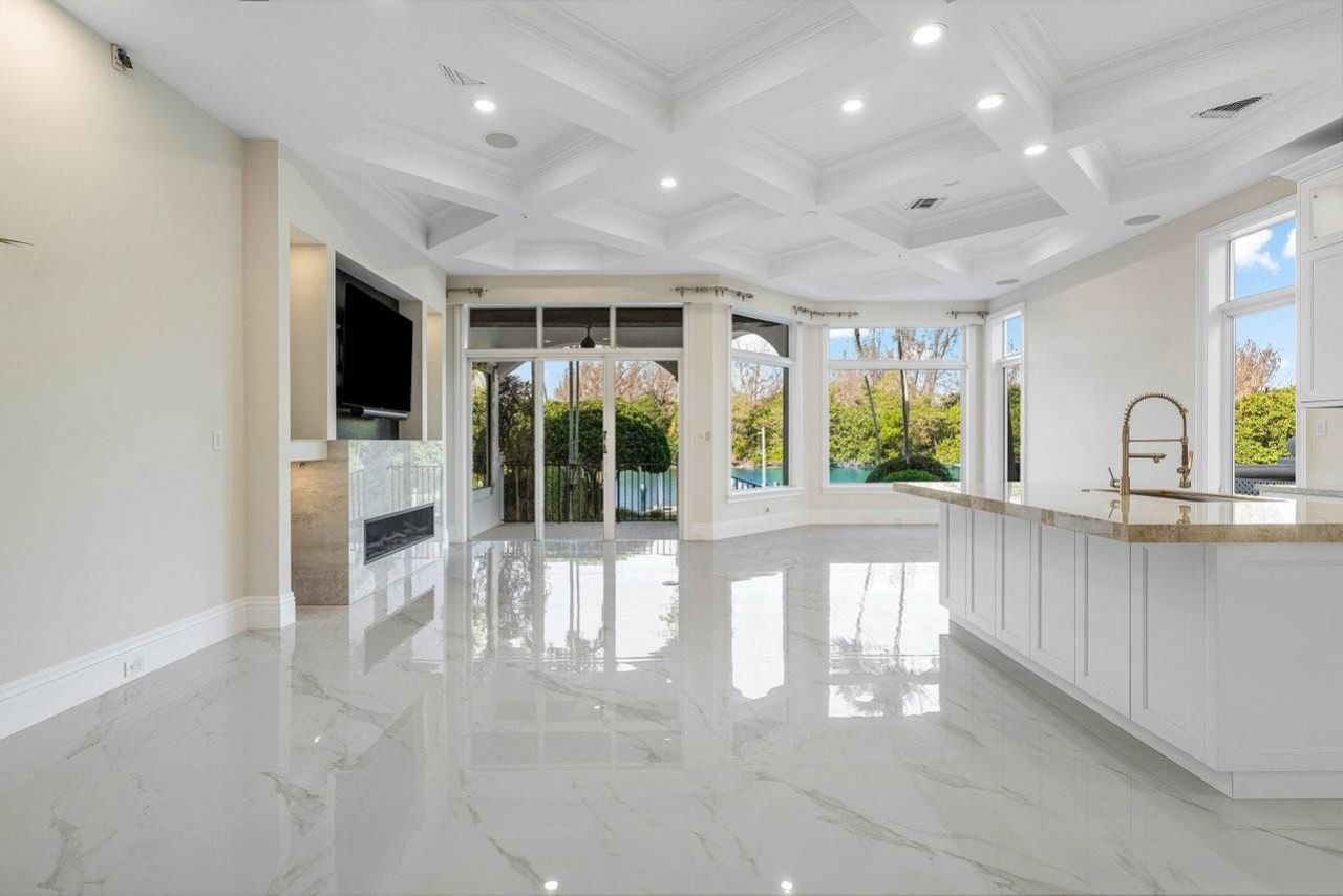 549 NE 19th Avenue, Unit C, Deerfield Beach, FL 33441 Photo