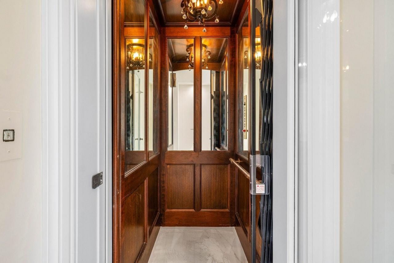 549 NE 19th Avenue, Unit C, Deerfield Beach, FL 33441 Photo