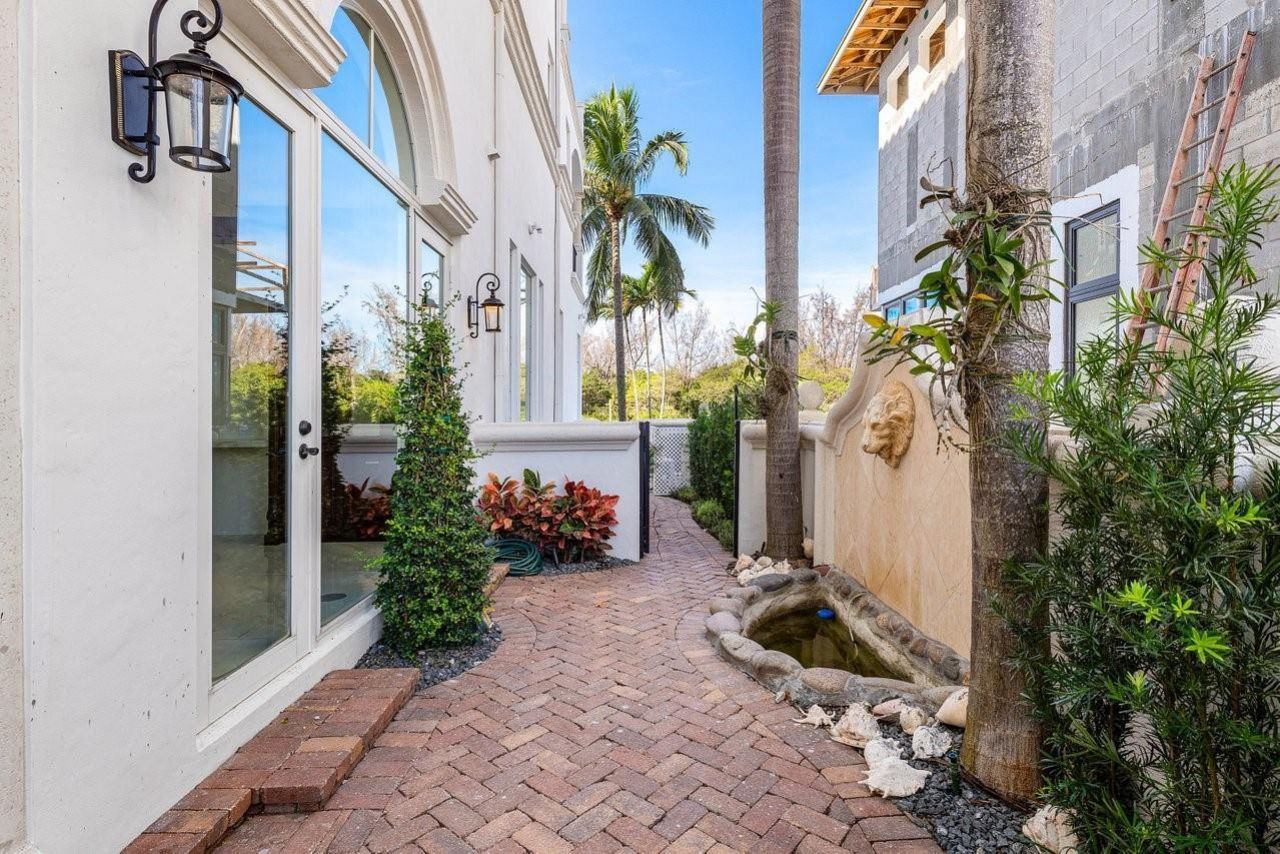 549 NE 19th Avenue, Unit C, Deerfield Beach, FL 33441 Photo