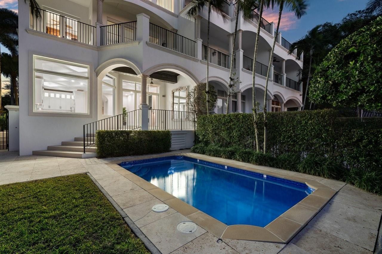 549 NE 19th Avenue, Unit C, Deerfield Beach, FL 33441 Photo