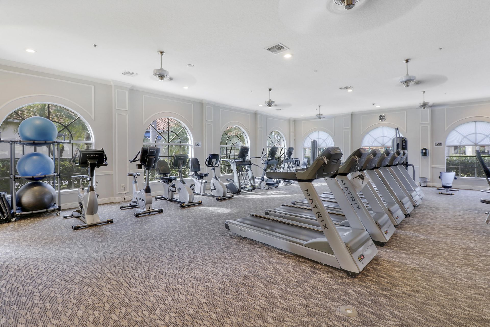 330 NW Shoreview Drive, Port Saint Lucie, FL 34986 Photo