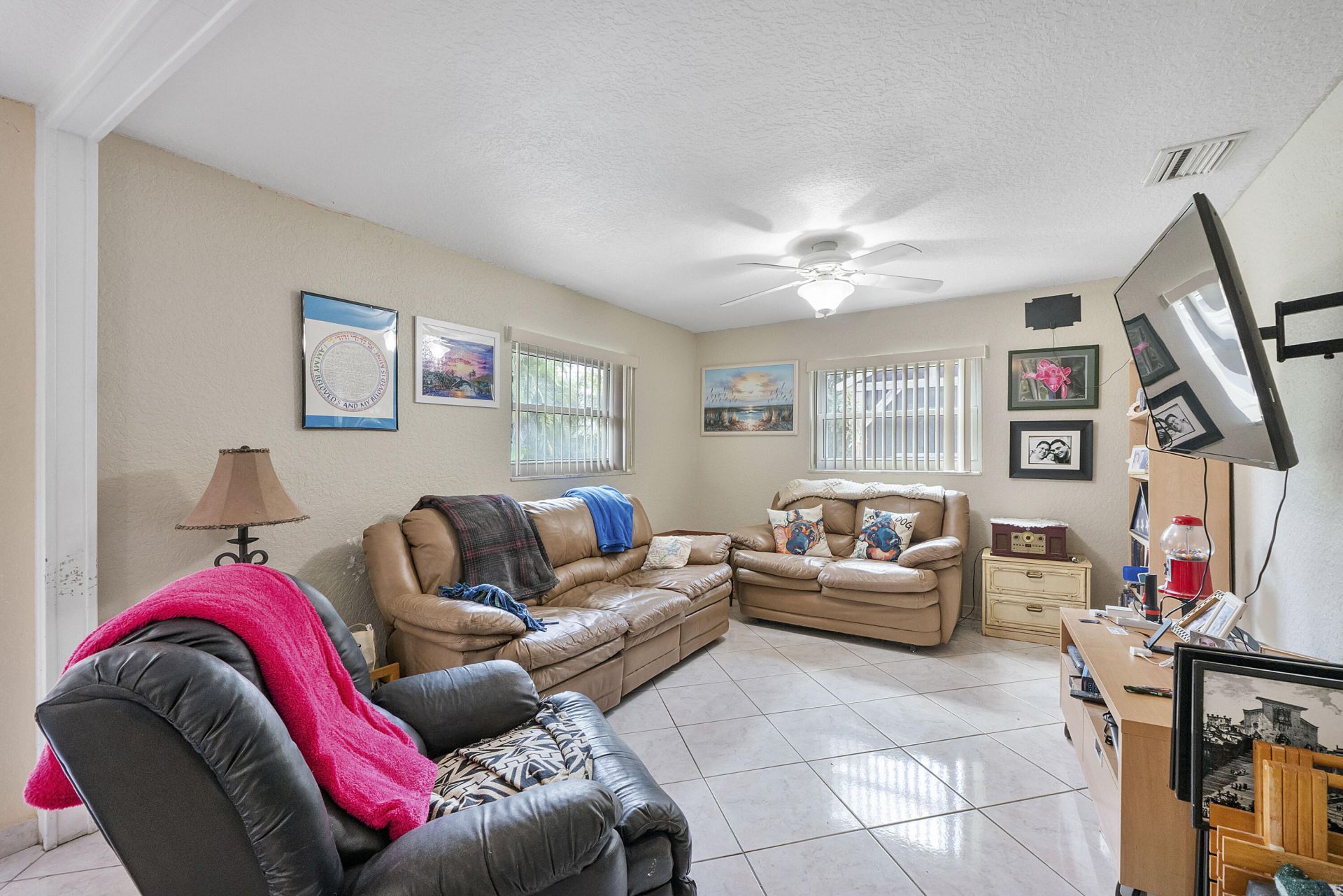 6530 NW 11th Street, Margate, FL 33063 Photo