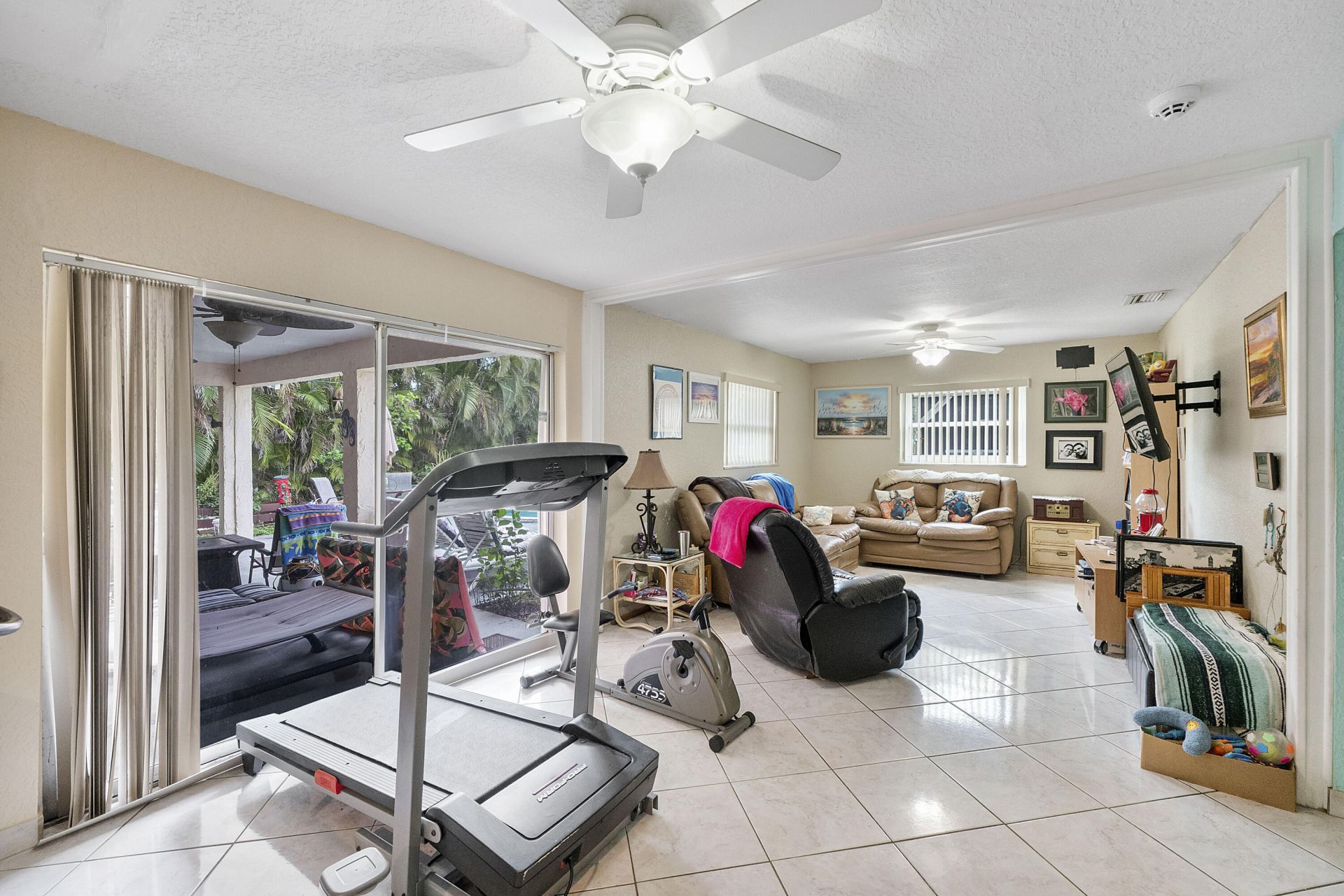 6530 NW 11th Street, Margate, FL 33063 Photo