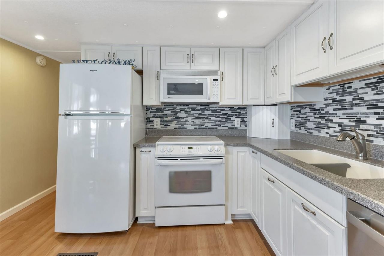 10100 Burnt Store Road , Unit 118, Punta Gorda, FL 33950 Photo