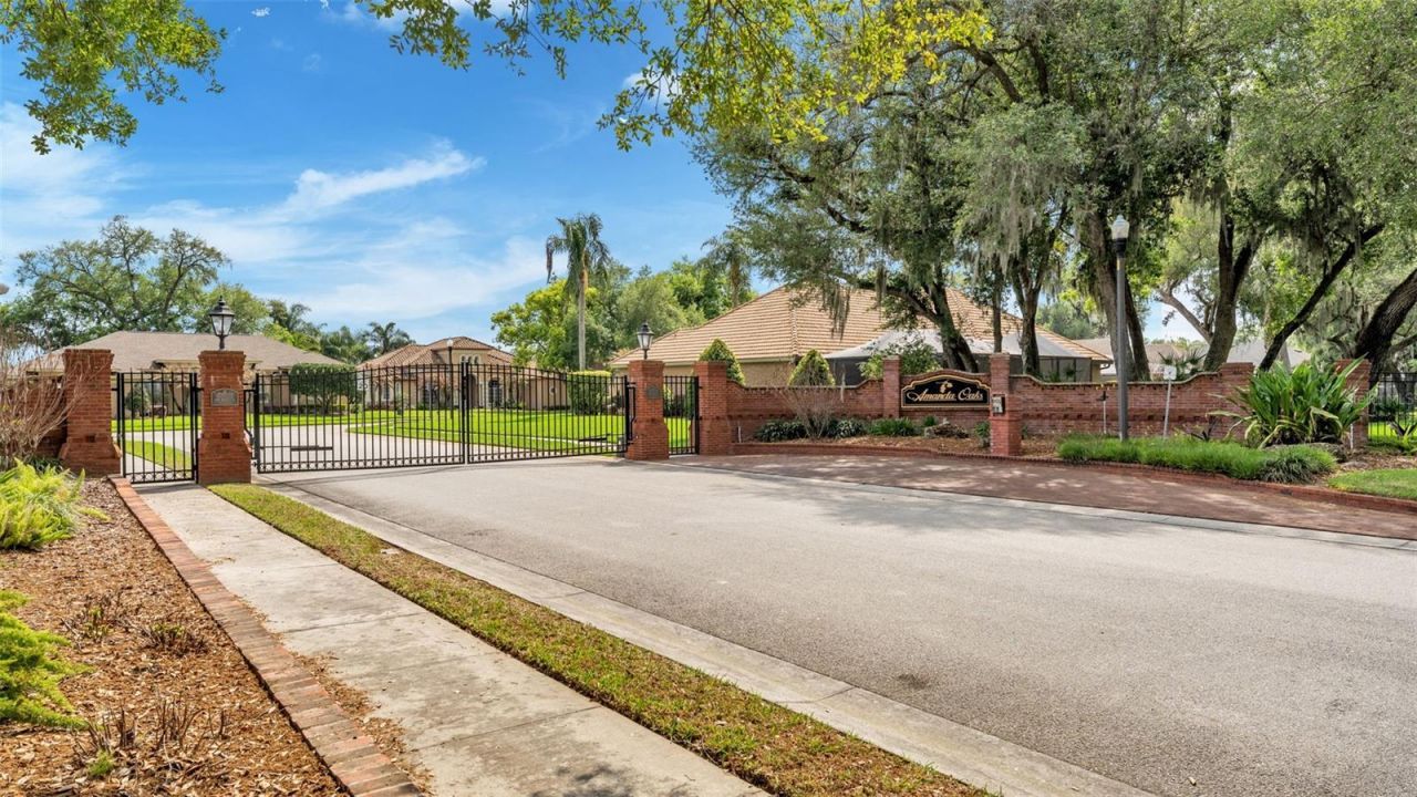 6883 Lacy Drive, Lakeland, FL 33813 Photo