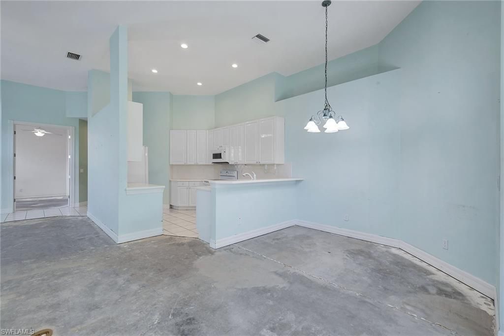 25380 Galashields Cir, Bonita Springs, FL 34134 Photo