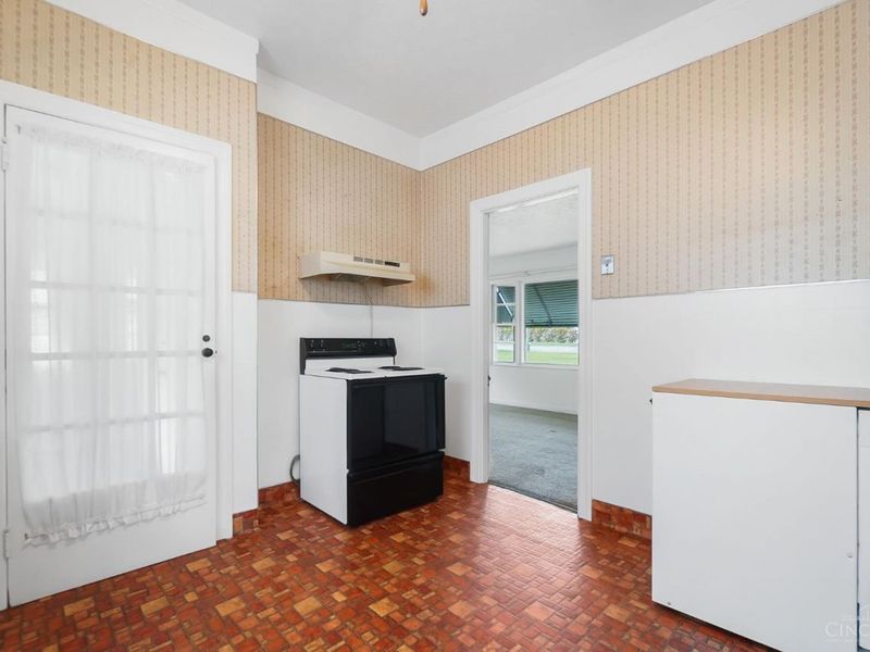 1108 Elwood Street, Middletown, OH 45042 Photo 12