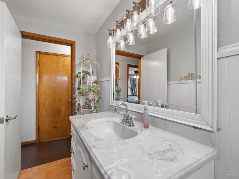 873 E US Rt 22 & 3, Hamilton Twp, OH 45152 Photo 14