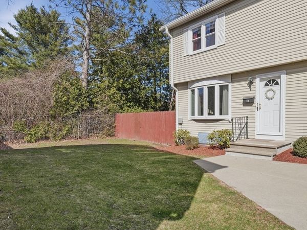 54 Yorktown Court, Unit 54, Chicopee, MA 01020