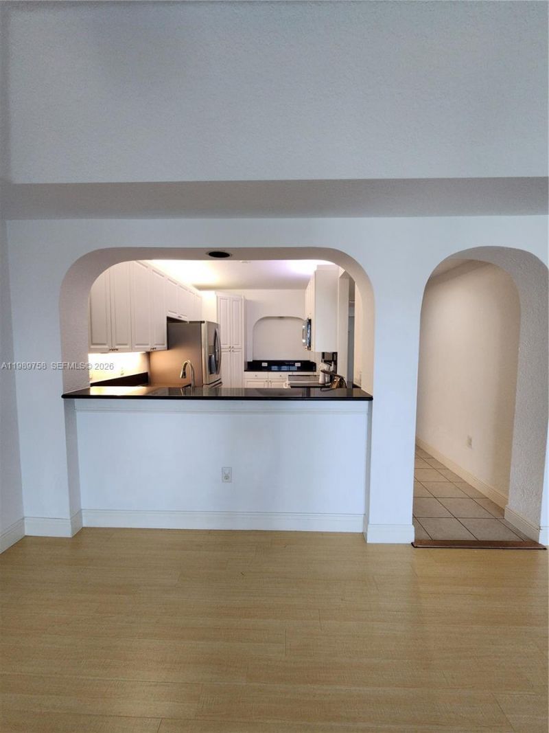 10710 NW 66th St , Unit 402, Doral, FL 33178 Photo