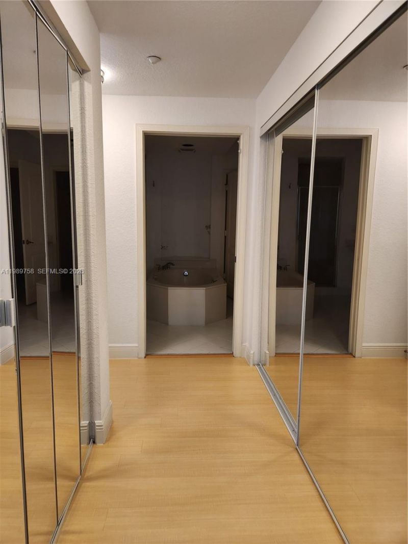 10710 NW 66th St , Unit 402, Doral, FL 33178 Photo