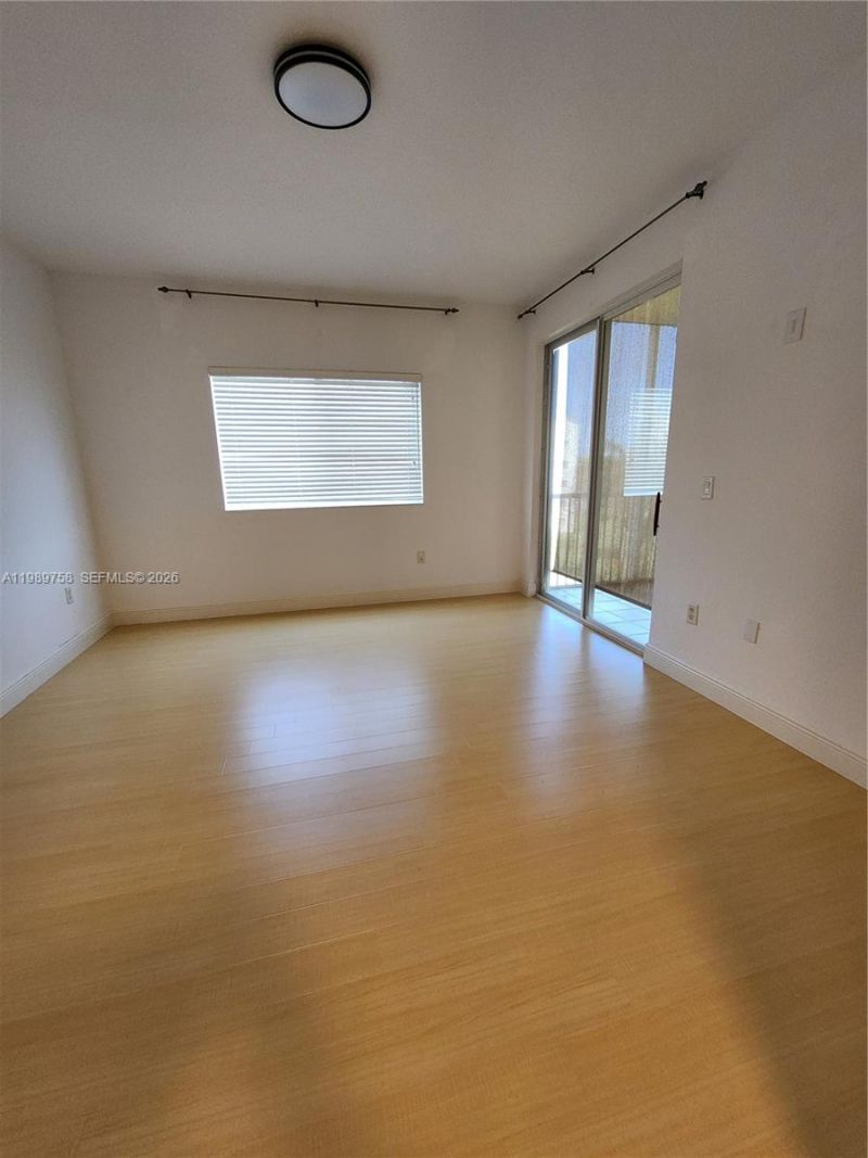 10710 NW 66th St , Unit 402, Doral, FL 33178 Photo