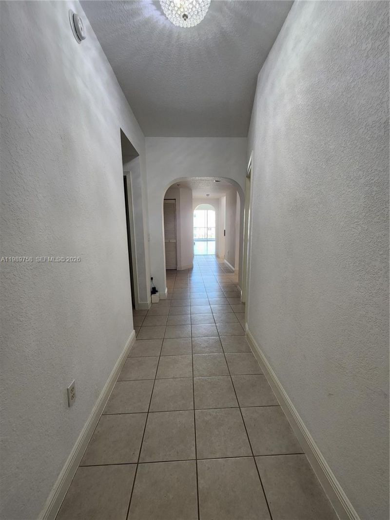 10710 NW 66th St , Unit 402, Doral, FL 33178 Photo