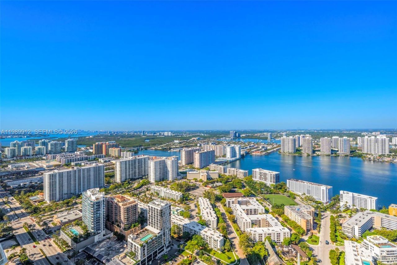 17901 Collins Ave , Unit 4507, Sunny Isles Beach, FL 33160 Photo