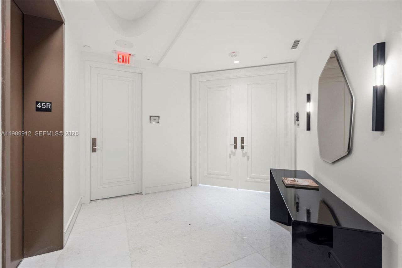 17901 Collins Ave , Unit 4507, Sunny Isles Beach, FL 33160 Photo