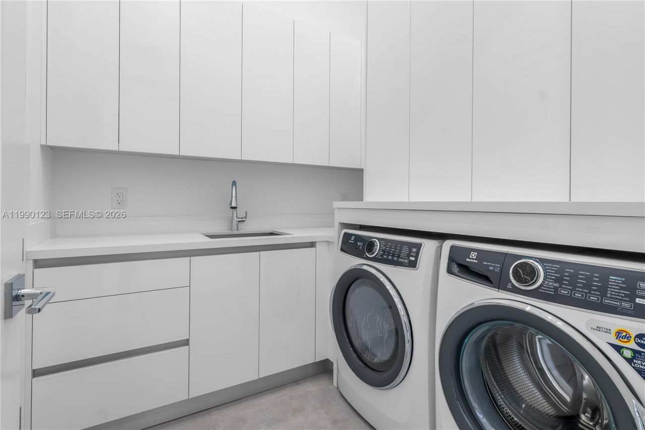 9895 NW 26th St, Doral, FL 33172 Photo