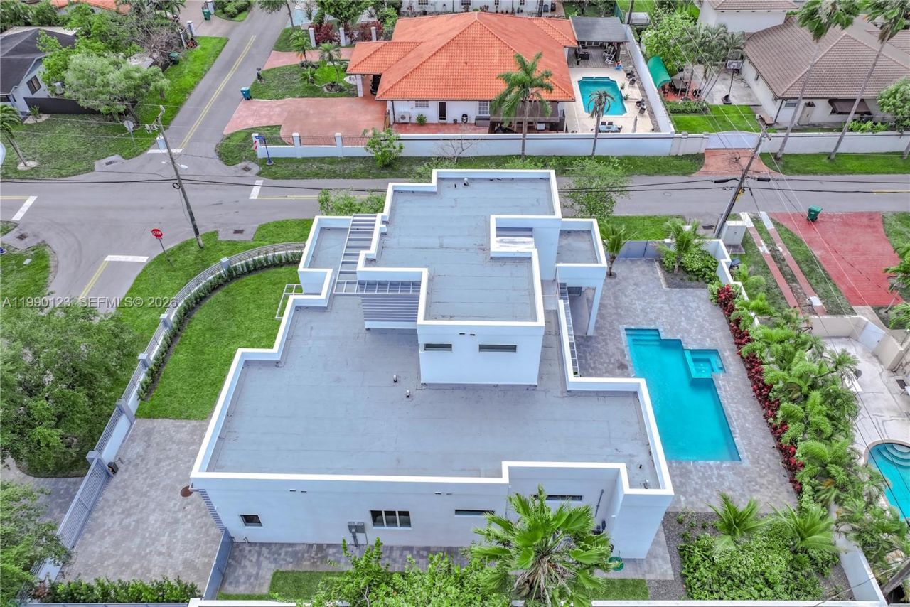 9895 NW 26th St, Doral, FL 33172 Photo