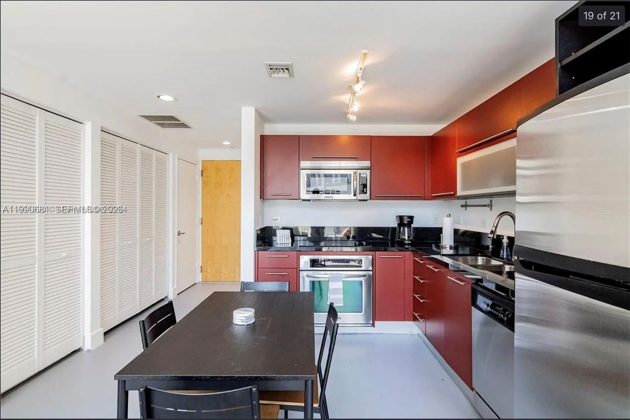 253 NE 2nd St , Unit 617, Miami, FL 33132 Photo