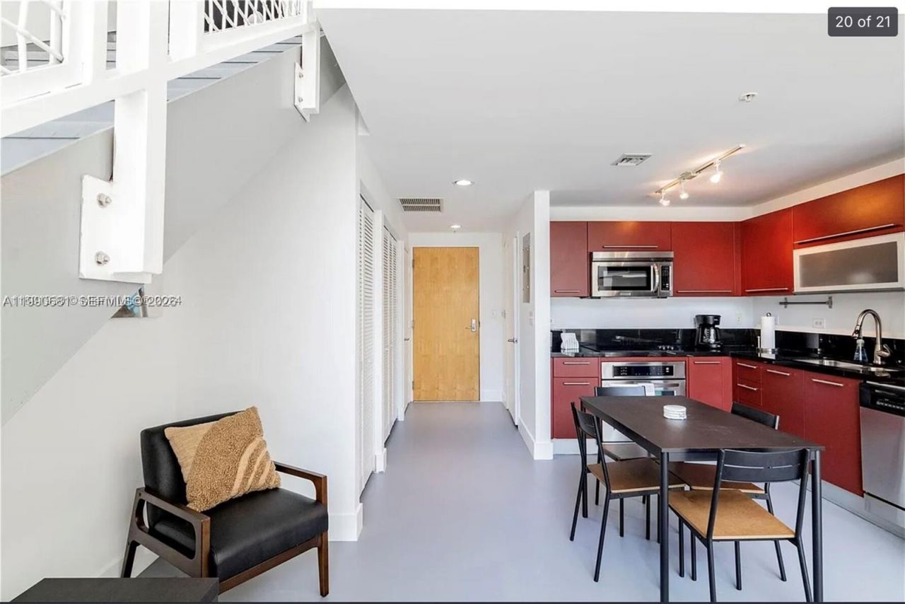 253 NE 2nd St , Unit 617, Miami, FL 33132 Photo