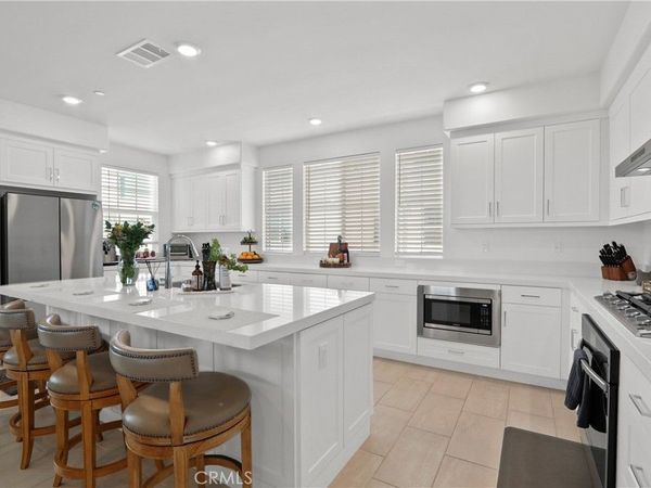 1096 N Anaheim Blvd., Anaheim, CA 92801