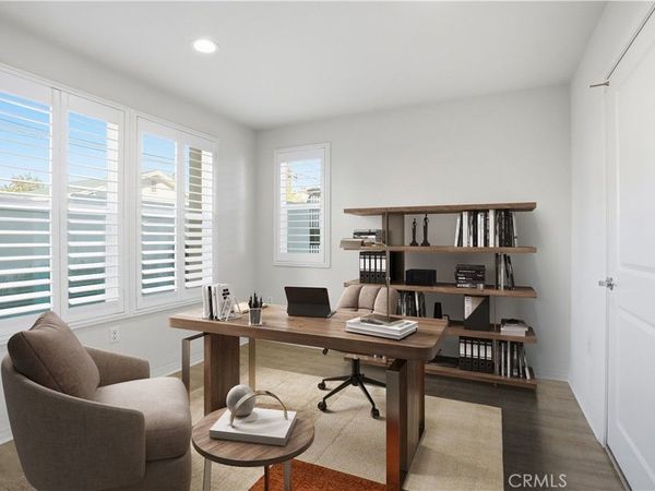 811 N Dalton Avenue, Unit 105, Azusa, CA 91702