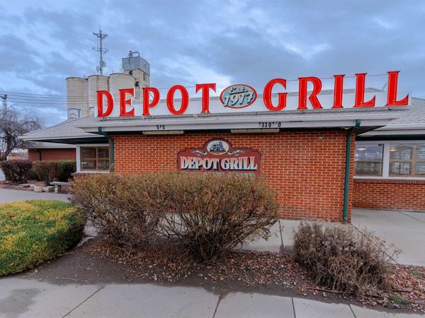 545 Shoshone St S, Twin Falls, ID 83301