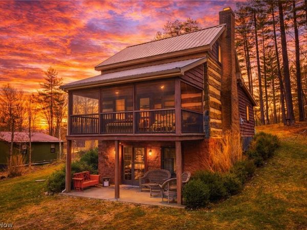 34670 Nelson Drive , Piedmont, OH 43983