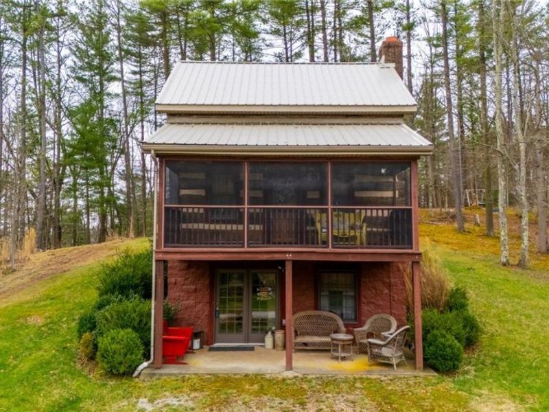 34670 Nelson Drive, Piedmont, OH 43983 Photo 3