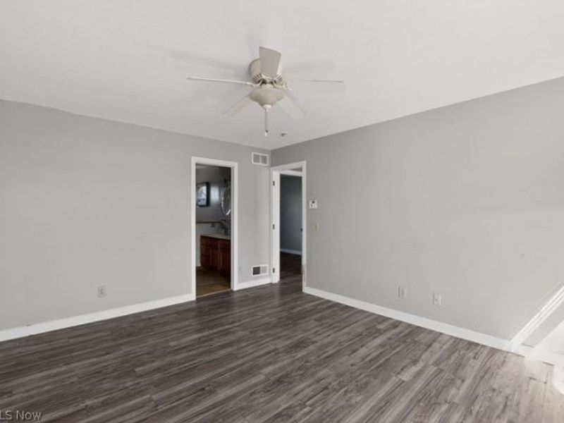 6740 Bridgestone Circle NE, Canton, OH 44721 Photo 15