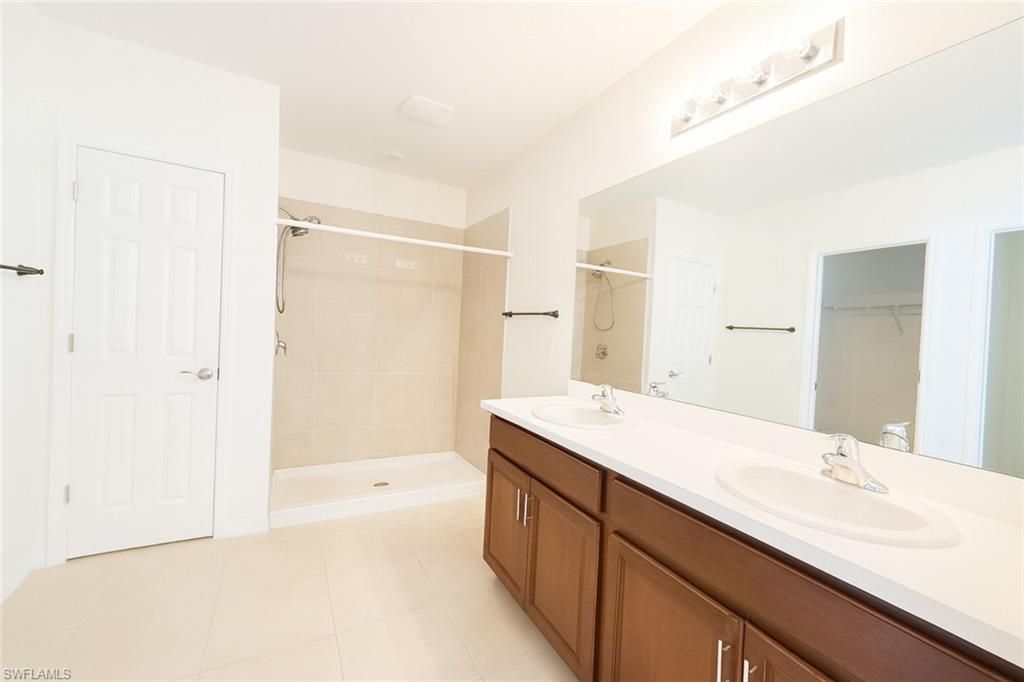 2220 NE 5th Ave, Cape Coral, FL 33909 Photo